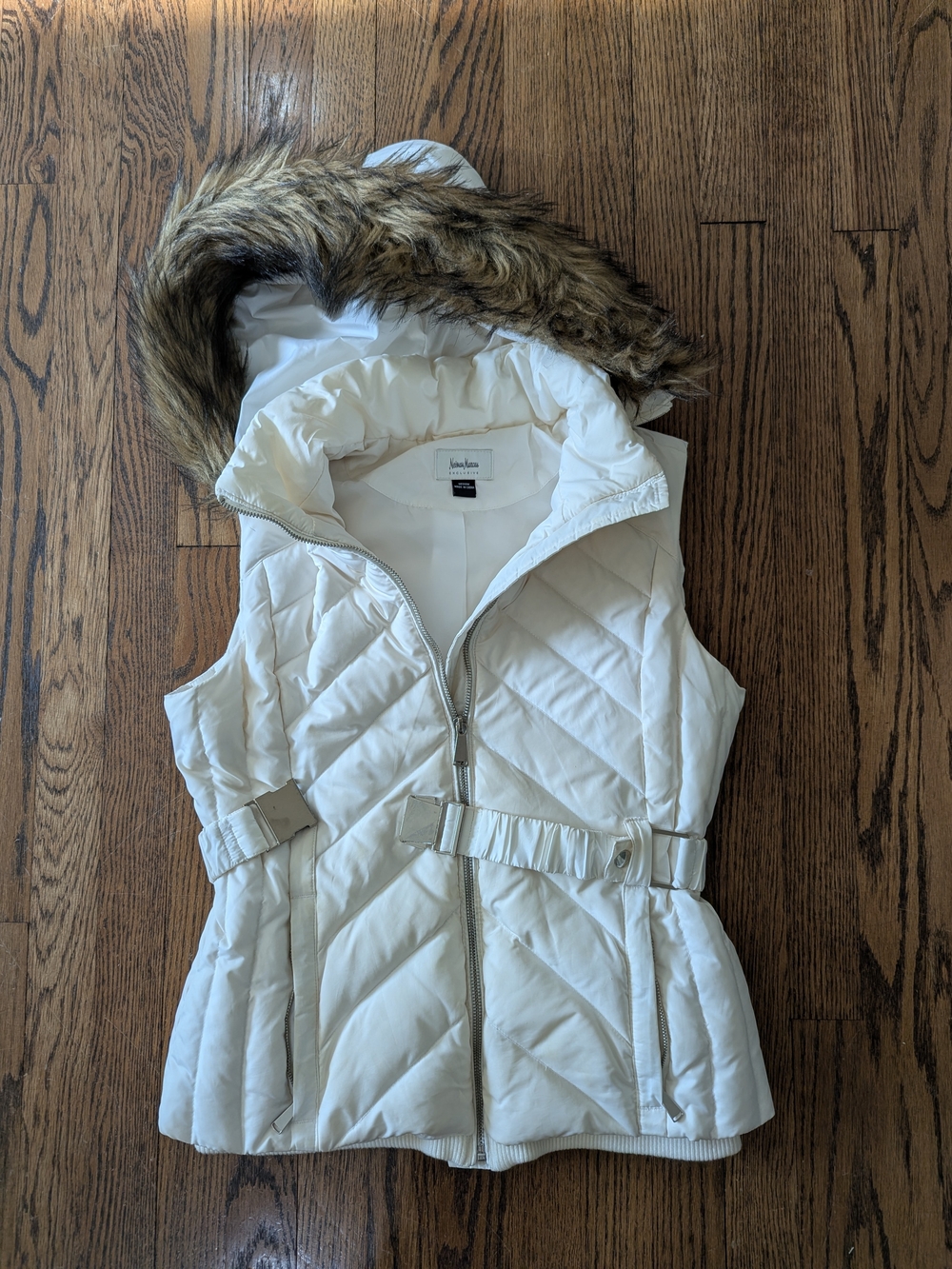 Sleeveless Quilted Hooded Vest with Faux Fur Trim - White